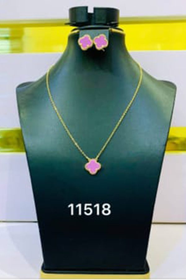 11518 - Gold Jewelry